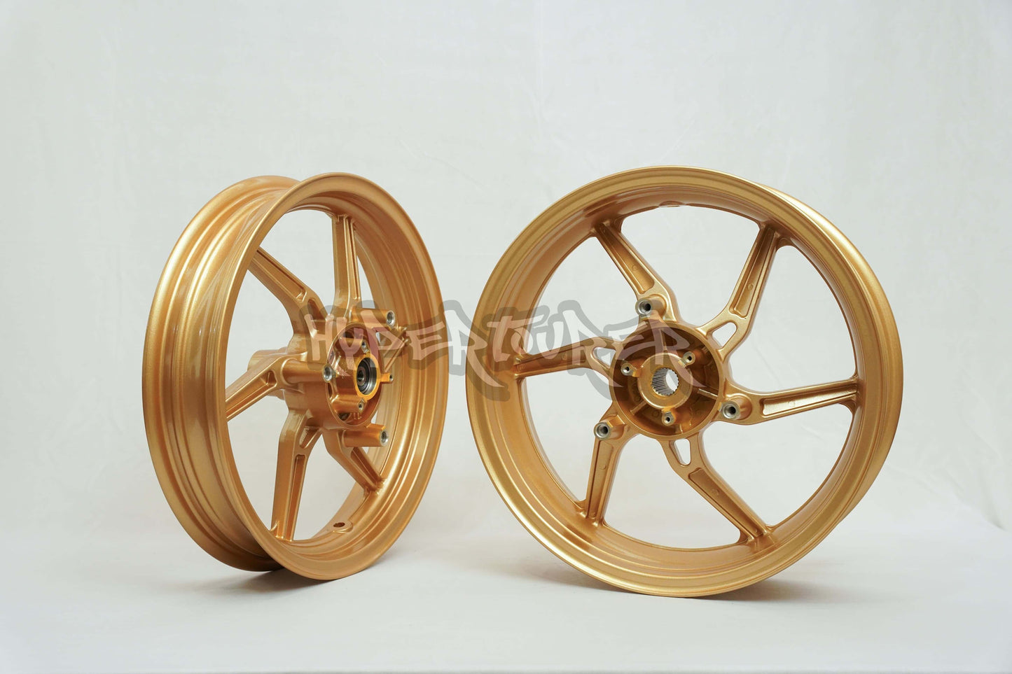 aerox, yamaha aerox, yamaha india, aerox modification, aerox shock absorber, yamaha aerox 155,