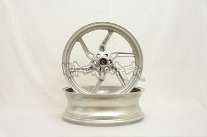 aerox, yamaha aerox, yamaha india, aerox modification, aerox shock absorber, yamaha aerox 155,