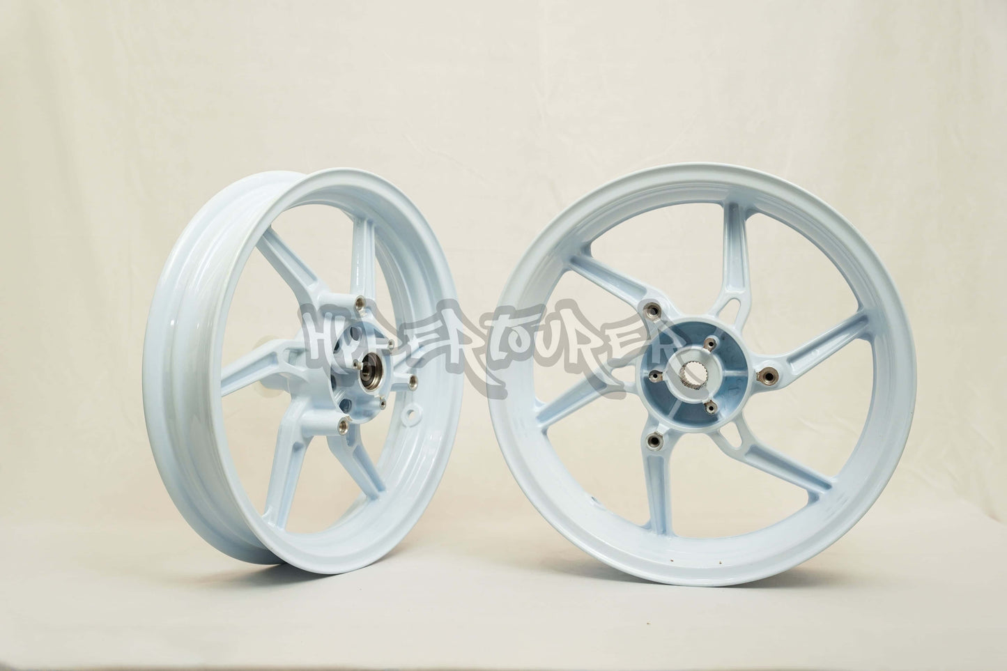 aerox, yamaha aerox, yamaha india, aerox modification, aerox shock absorber, yamaha aerox 155,