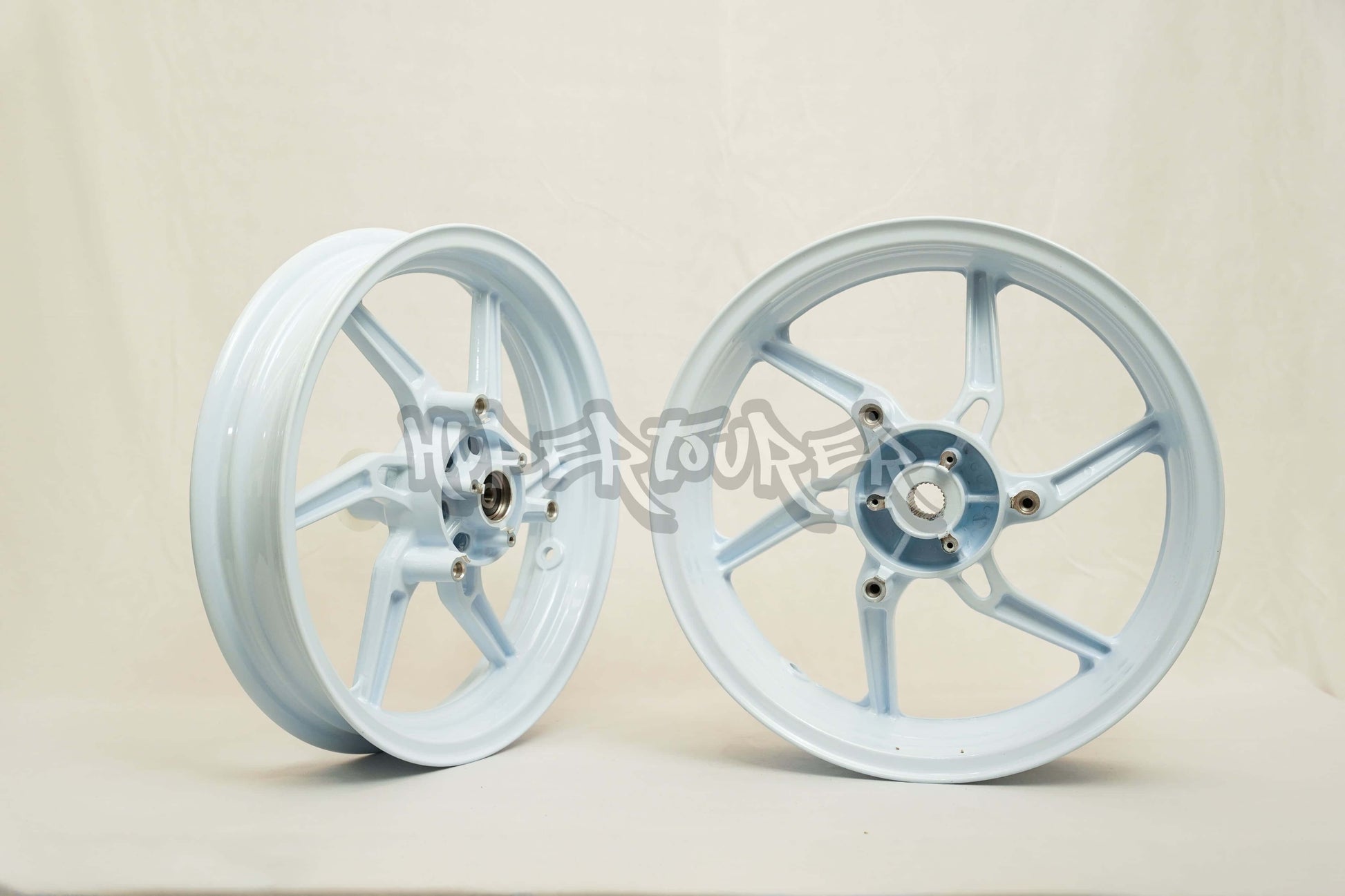 aerox, yamaha aerox, yamaha india, aerox modification, aerox shock absorber, yamaha aerox 155,